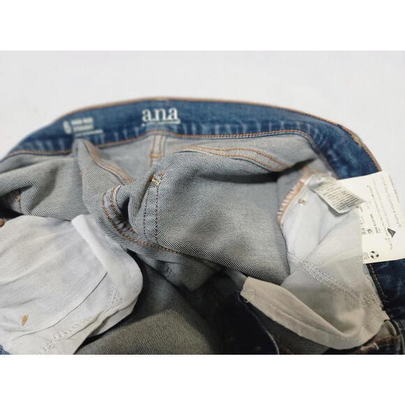 A.N.A. Women’s Studded Blue Denim Jeans Size 6 NWT - Picture 3 of 8